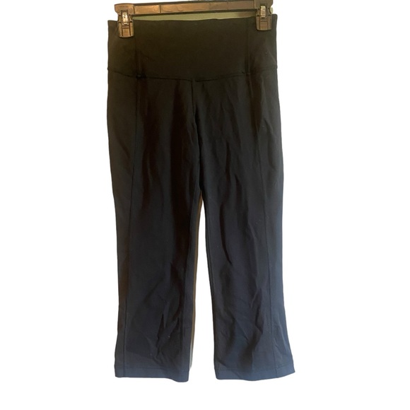 Lululemon Gather & Crow Crop II Size 4 Black - Picture 3 of 5